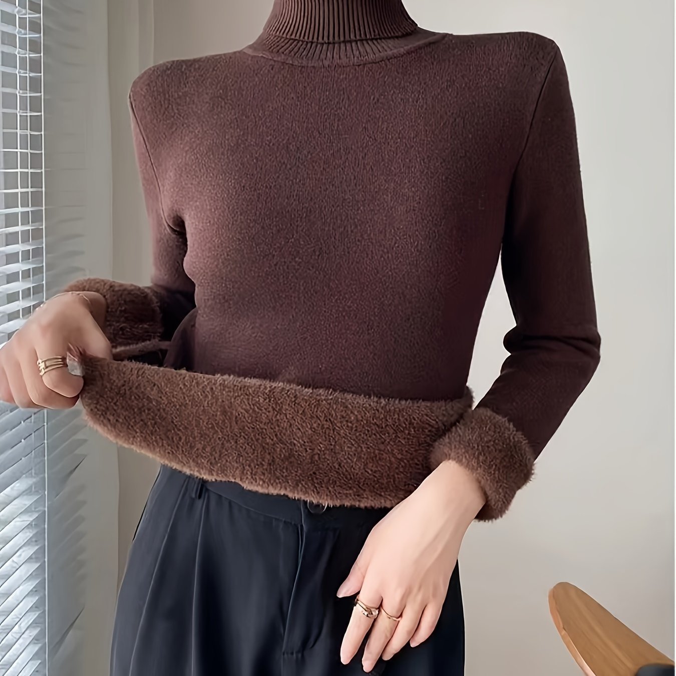 Suéter de Cuello Alto con Forro Polar para Mujer - Jersey Grueso y Tejido para Invierno, Blusa Larga Blanca con Escote Alto, Suave y Cálida para Combinar o Usar Sola