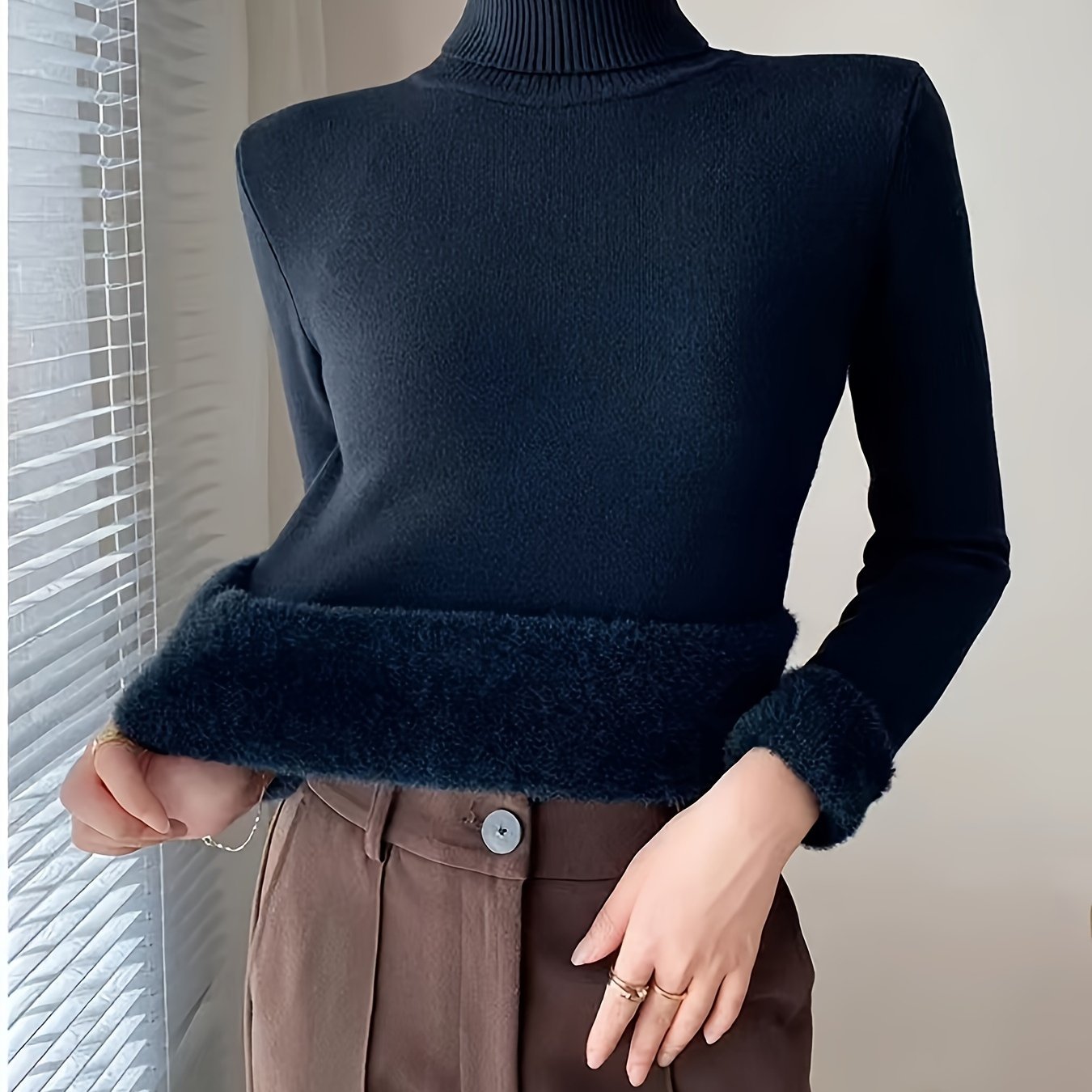 Suéter de Cuello Alto con Forro Polar para Mujer - Jersey Grueso y Tejido para Invierno, Blusa Larga Blanca con Escote Alto, Suave y Cálida para Combinar o Usar Sola