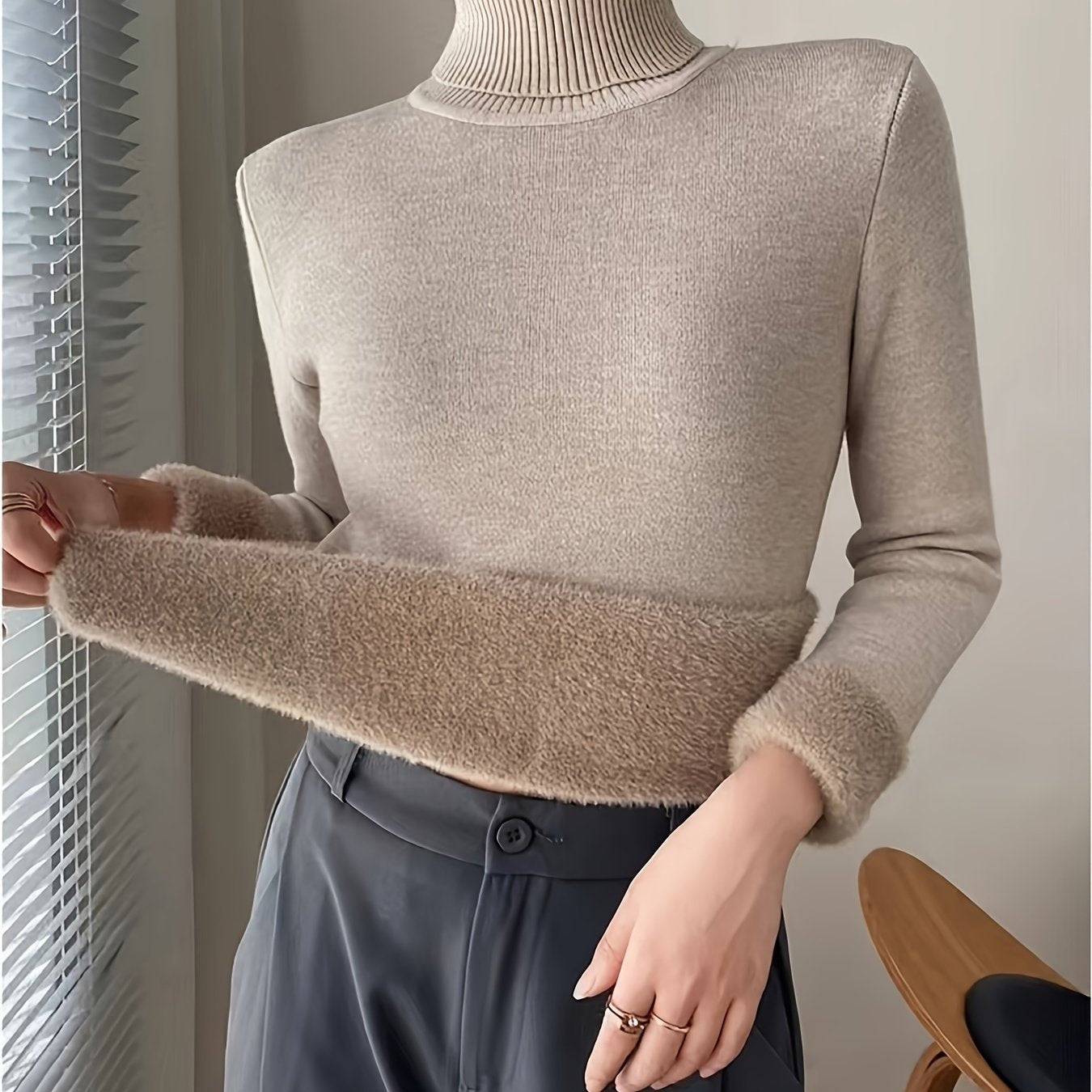 Suéter de Cuello Alto con Forro Polar para Mujer - Jersey Grueso y Tejido para Invierno, Blusa Larga Blanca con Escote Alto, Suave y Cálida para Combinar o Usar Sola